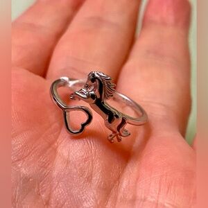 925 Silver Horse 🐎& Heart ❤️ Open Ring